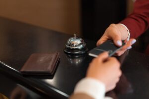 hotel card bonuses