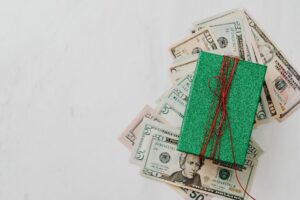 minimum spend bonus